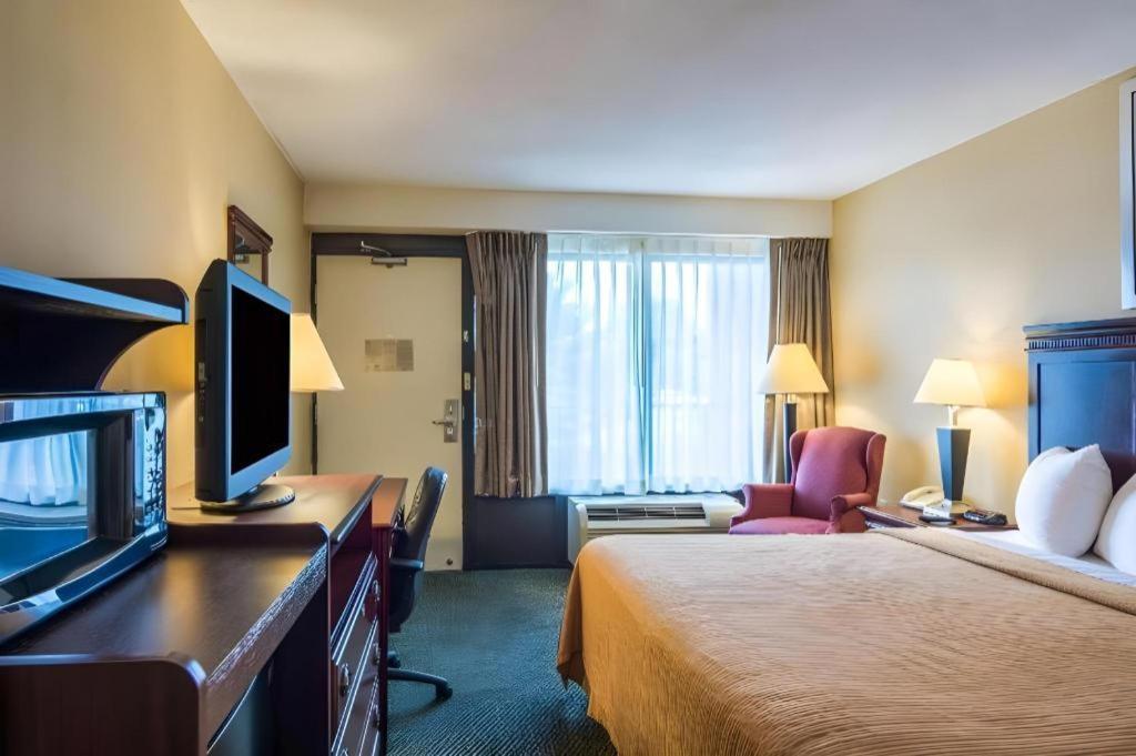 Quality Inn Manassas Zewnętrze zdjęcie