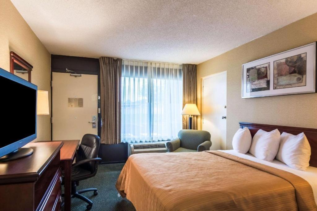 Quality Inn Manassas Zewnętrze zdjęcie